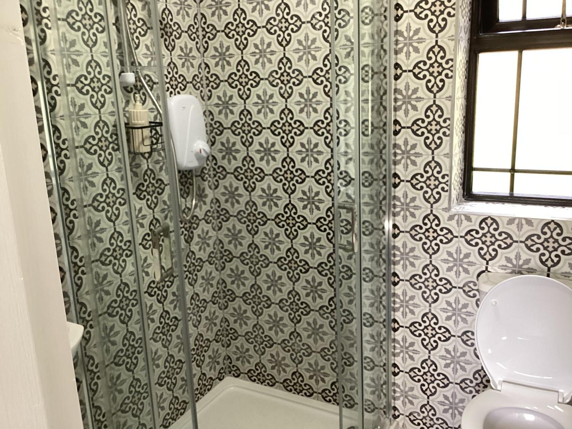 Studio Apartment To Rent مولينجار المظهر الخارجي الصورة